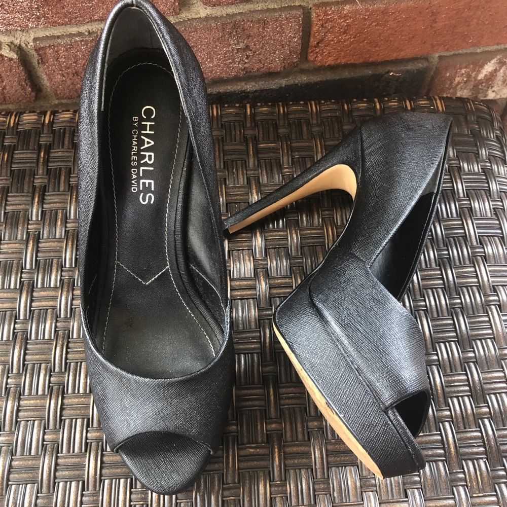 Charles David Falcon Peep Toe Platform Heels - 6M